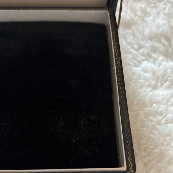 Black Jewelry Case - Vintage - Picture 10 of 11